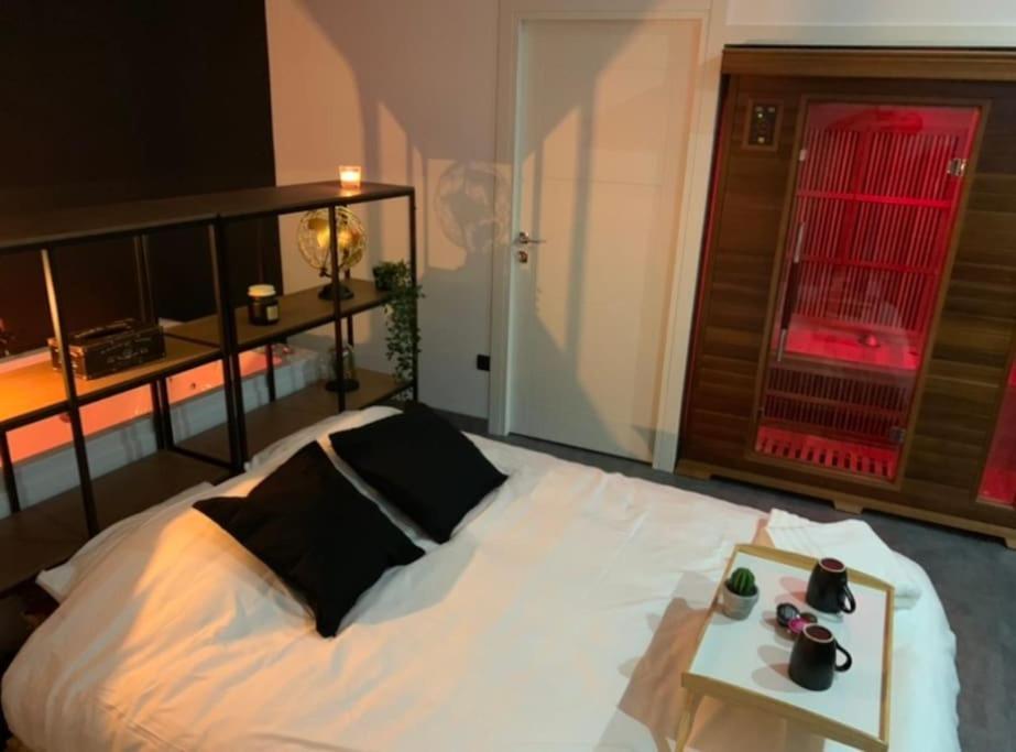 Appartement Spa - Nahleo Industriel Dole Esterno foto